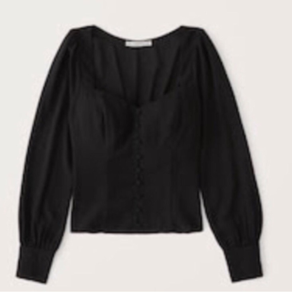 NWT $65 Abercrombie + Fitch Black Sweetheart Neckline Blouse in Large!